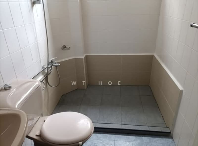Bayshore Park, 50 Bayshore Road, Room Rental, 100 sqft, Condominium For Rent, by WT Hoe, 500161440 - Bathroom - PropertyGuru.com.sg