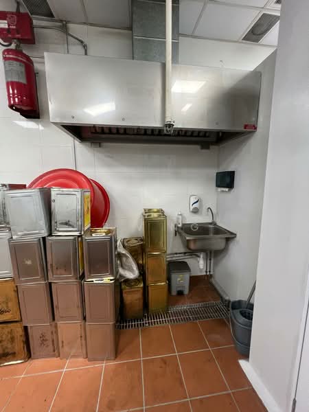 Central kitchen at Woodlands, , 1,435 sqft, Factory / Workshop (B2) For Rent, by B.V Ng, 500161452 - Kitchen - CommercialGuru.com.sg