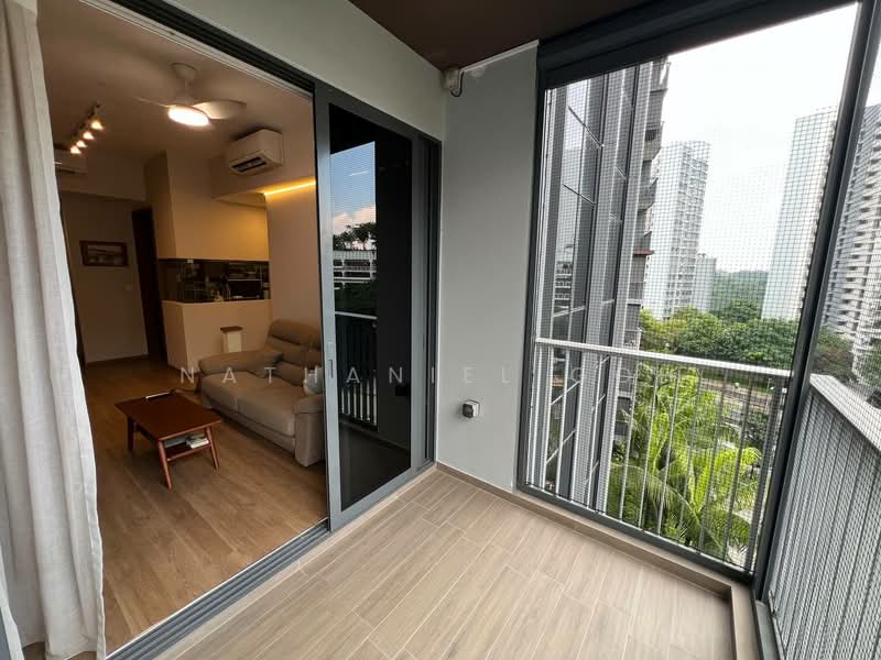 Piermont Grand, 26 Sumang Walk, 3 Bedrooms, 840 sqft, Executive Condominium For Rent, by Nathaniel Goh, 500161453 - Living Room - PropertyGuru.com.sg