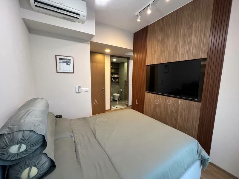 Piermont Grand, 26 Sumang Walk, 3 Bedrooms, 840 sqft, Executive Condominium For Rent, by Nathaniel Goh, 500161453 - Bedroom - PropertyGuru.com.sg