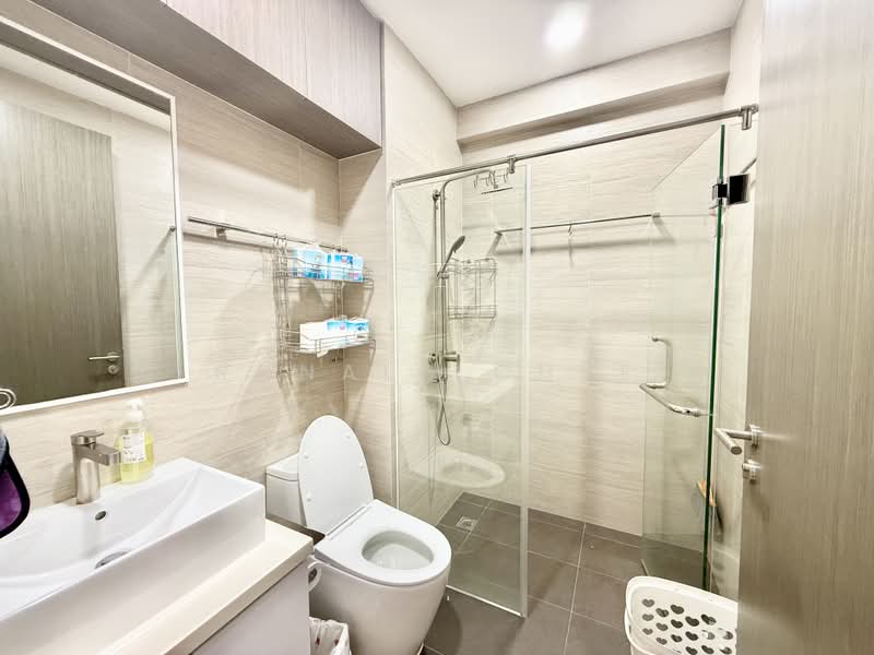 Sycamore Tree, 2 Fowlie Road, 1 Bedroom, 484 sqft, Apartment For Rent, by Ronald Chye, 500161459 - Bathroom - PropertyGuru.com.sg