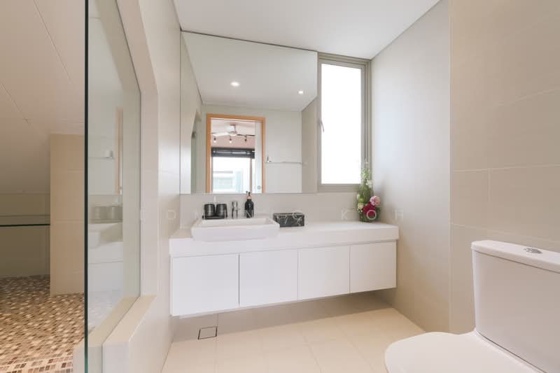 Este Villa, Nim Road, 6 Bedrooms, 3,412 sqft, Cluster House For Sale, by Dominic Koh, 500161462 - Bathroom - PropertyGuru.com.sg