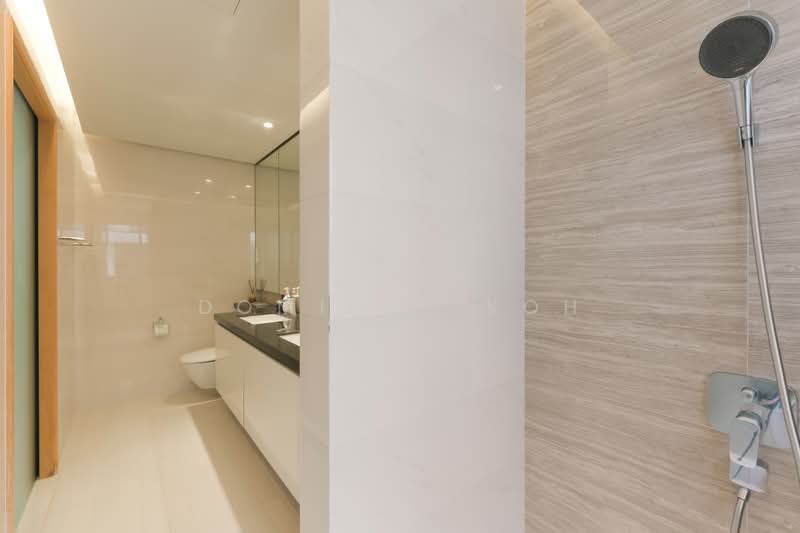 Este Villa, Nim Road, 6 Bedrooms, 3,412 sqft, Cluster House For Sale, by Dominic Koh, 500161462 - Bathroom - PropertyGuru.com.sg