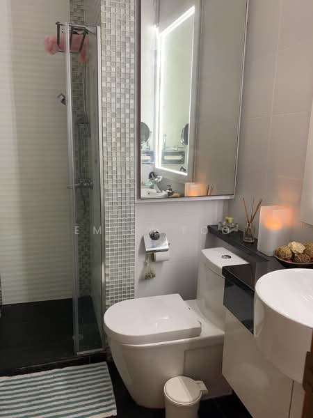 Kovan Melody, 25 Kovan Road, Room Rental, 125 sqft, Condominium For Rent, by Emily Foo, 500161473 - Bathroom - PropertyGuru.com.sg