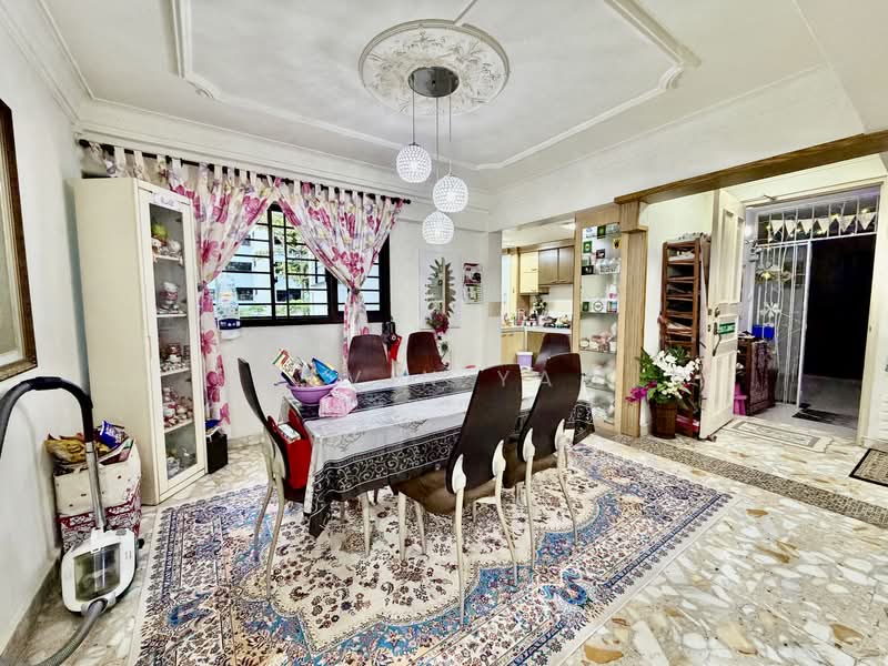 711 Bedok Reservoir Road, 711 Bedok Reservoir Road, 3 Bedrooms, 1,345 sqft, HDB Flat For Sale, by Alvin Yap, 500161484 - Dining Room - PropertyGuru.com.sg