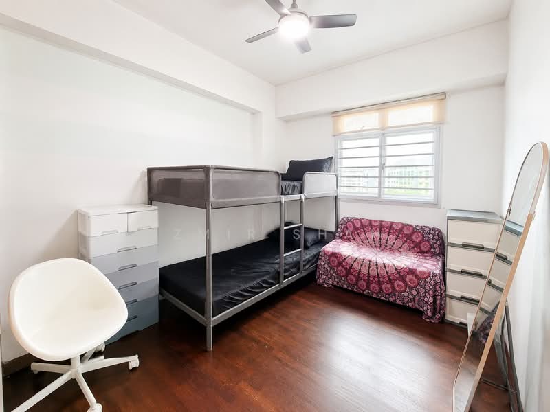 647 Punggol Central, 647 Punggol Central, 3 Bedrooms, 968 sqft, HDB Flat For Sale, by Izmir Shah, 500161494 - Bedroom - PropertyGuru.com.sg