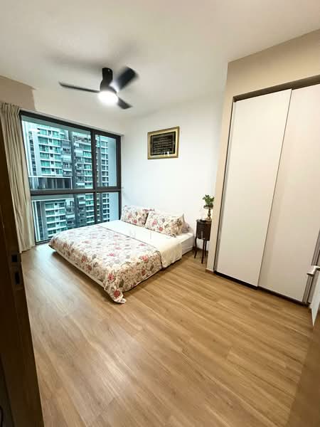 The Topiary, 13 Fernvale Lane, 3 Bedrooms, 915 sqft, Executive Condominium For Sale, by Dennis Lim, 500161504 - Bedroom - PropertyGuru.com.sg