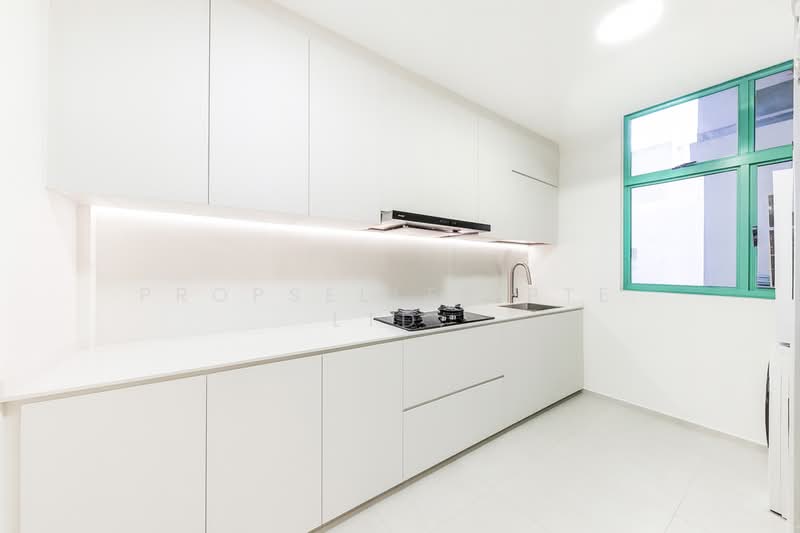 476 Segar Road, 476 Segar Road, 3 Bedrooms, 1,184 sqft, HDB Flat For Sale, by KOH YONG JIAN, 500161508 - Kitchen - PropertyGuru.com.sg