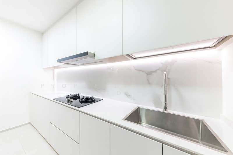 476 Segar Road, 476 Segar Road, 3 Bedrooms, 1,184 sqft, HDB Flat For Sale, by KOH YONG JIAN, 500161508 - Kitchen - PropertyGuru.com.sg