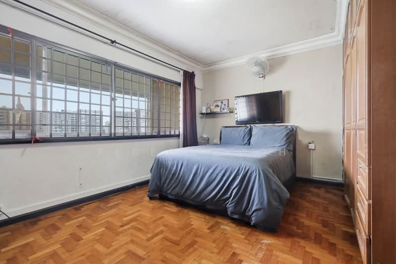 142 Bukit Batok Street 11, 142 Bukit Batok Street 11, 3 Bedrooms, 1,668 sqft, HDB Flat For Sale, by Rebecca Toh, 500161515 - Master Bedroom - PropertyGuru.com.sg