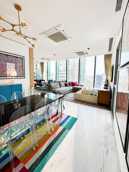 Rare High-Floor 3BR Luxurious Freehold Condominium With Private Lift Near Orchard (District 10), , 3 Bedrooms, 2,034 sqft, Condominium For Sale, by Alvin Choo H.C, 500161520 - Living Room - PropertyGuru.com.sg