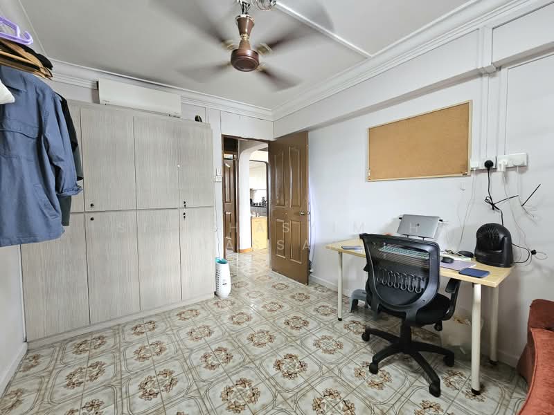 471 Ang Mo Kio Avenue 10, 471 Ang Mo Kio Avenue 10, 2 Bedrooms, 721 sqft, HDB Flat For Sale, by Siti Hasyimah Hassan, 500161523 - Study - PropertyGuru.com.sg