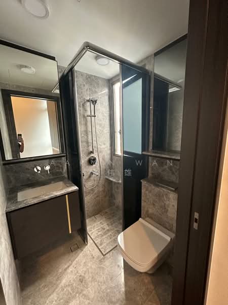RV Altitude, 344 River Valley Road, Studio, 300 sqft, Condominium For Rent, by Aaron Wan 温伟雄, 500161537 - Bathroom - PropertyGuru.com.sg