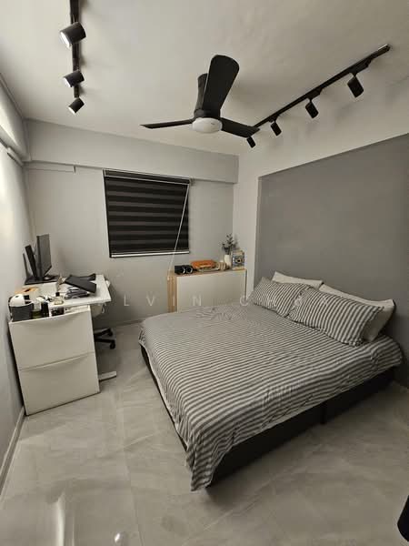 326 Clementi Avenue 5, 326 Clementi Avenue 5, 2 Bedrooms, 721 sqft, HDB Flat For Rent, by Calvin Chua, 500161546 - Bedroom - PropertyGuru.com.sg