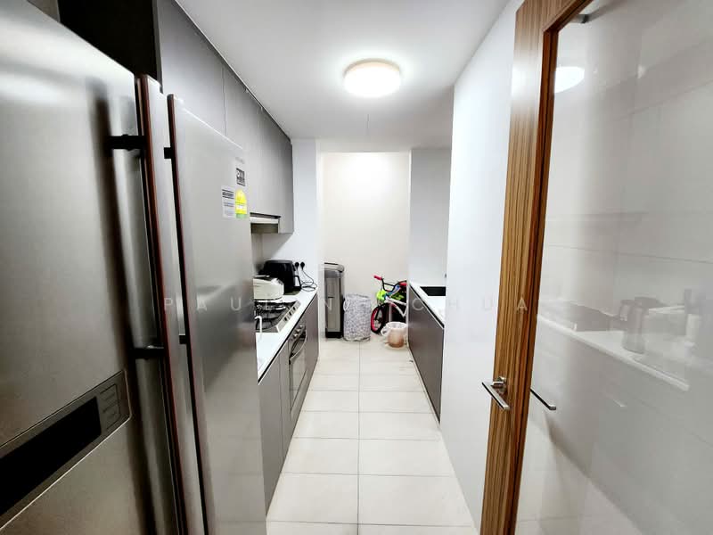 FLO Residence, Punggol Field Walk, 3 Bedrooms, 969 sqft, Condominium For Sale, by Pauline Chua, 500161555 - Kitchen - PropertyGuru.com.sg
