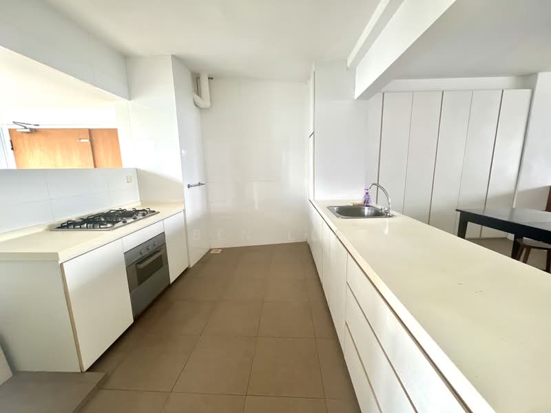 Pine Grove, 1P Pine Grove, 2 Bedrooms, 1,230 sqft, Condominium For Rent, by Ben Lee, 500161557 - Kitchen - PropertyGuru.com.sg