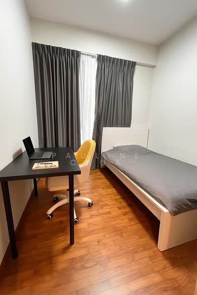 Sea Pavilion Residences, 494 Upper East Coast Road, 3 Bedrooms, 904 sqft, Condominium For Sale, by Pauline Chua, 500161571 - Bedroom - PropertyGuru.com.sg