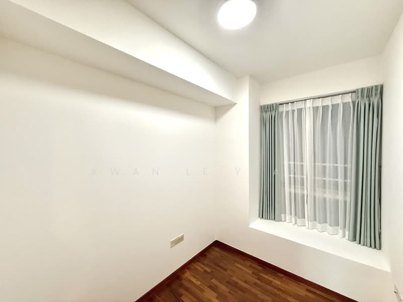Caspian, 60 Lakeside Drive, 4 Bedrooms, 1,604 sqft, Condominium For Sale, by Kwan Le Yuan, 500161572 - Enclosed Study Room - PropertyGuru.com.sg