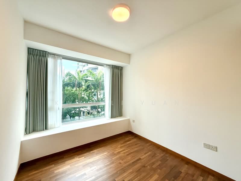 Caspian, 60 Lakeside Drive, 4 Bedrooms, 1,604 sqft, Condominium For Sale, by Kwan Le Yuan, 500161572 - Common Bedroom - PropertyGuru.com.sg