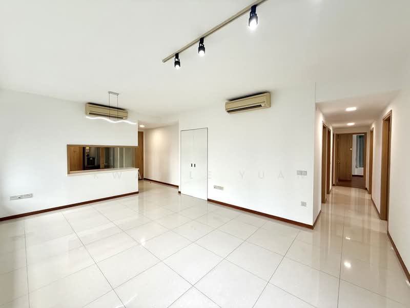 Caspian, 60 Lakeside Drive, 4 Bedrooms, 1,604 sqft, Condominium For Sale, by Kwan Le Yuan, 500161572 - Living / Dining Room - PropertyGuru.com.sg