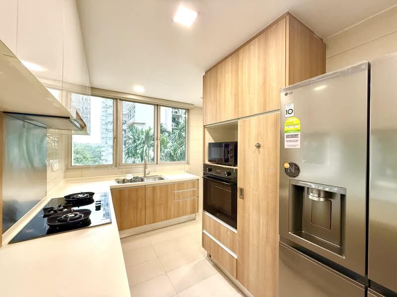 Caspian, 60 Lakeside Drive, 4 Bedrooms, 1,604 sqft, Condominium For Sale, by Kwan Le Yuan, 500161572 - Kitchen - PropertyGuru.com.sg