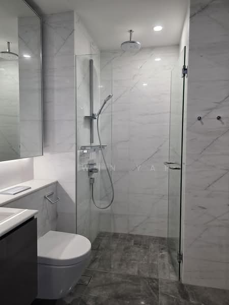 Midtown Bay, 122 Beach Road, 1 Bedroom, 452 sqft, Condominium For Rent, by Edwin Yap, 500161574 - Bathroom - PropertyGuru.com.sg