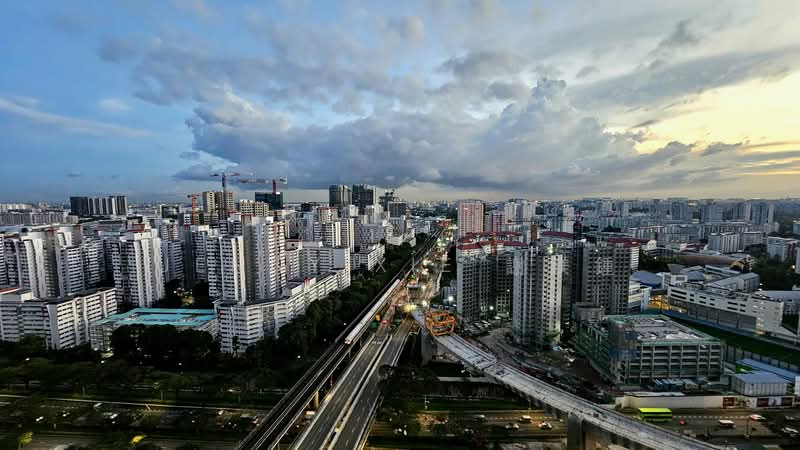 194A Bukit Batok West Avenue 6, 194A Bukit Batok West Avenue 6, 3 Bedrooms, 1,237 sqft, HDB Flat For Sale, by Jenny Xie 謝鎂鍾, 500161585 - Exterior - PropertyGuru.com.sg