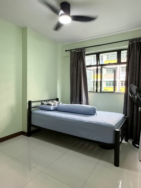 808D Choa Chu Kang Avenue 1, 808D Choa Chu Kang Avenue 1, 3 Bedrooms, 990 sqft, HDB Flat For Rent, by Zac Mohd, 500161594 - Bedroom - PropertyGuru.com.sg
