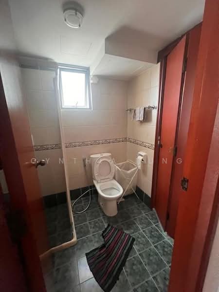 Aquarius By The Park, 7 Bedok Reservoir View, 3 Bedrooms, 1,227 sqft, Condominium For Sale, by Cynthia Fung, 500161596 - Bathroom - PropertyGuru.com.sg