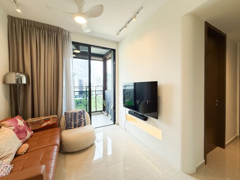 Kopar At Newton, 8 Makeway Avenue, 2 Bedrooms, 689 sqft, Condominium For Sale, by Jing Yi, 500161625 - Living Room - PropertyGuru.com.sg