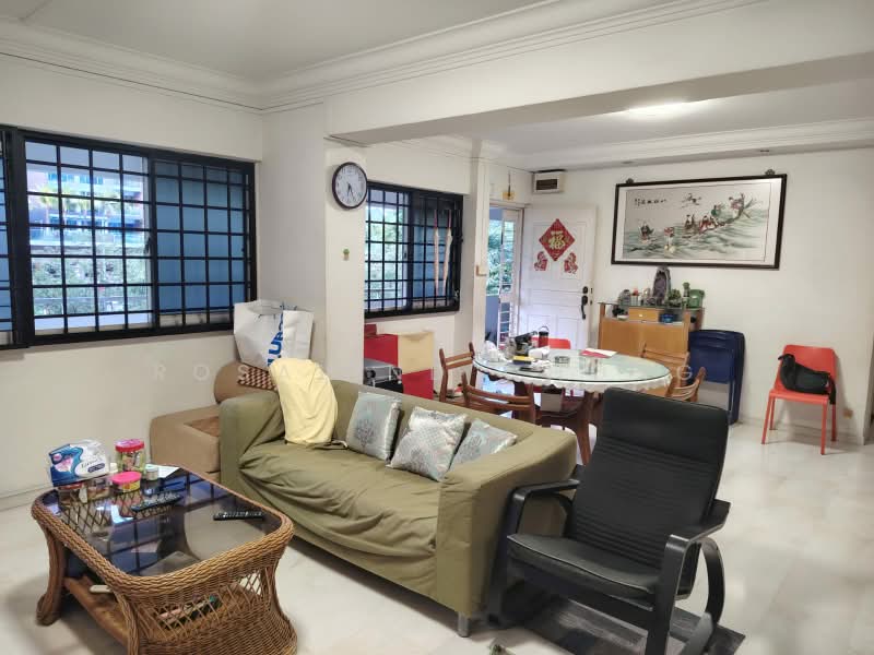 487 Pasir Ris Drive 4, 487 Pasir Ris Drive 4, 3 Bedrooms, 1,119 sqft, HDB Flat For Sale, by Rosalind Chong, 500161626 - Living Room - PropertyGuru.com.sg