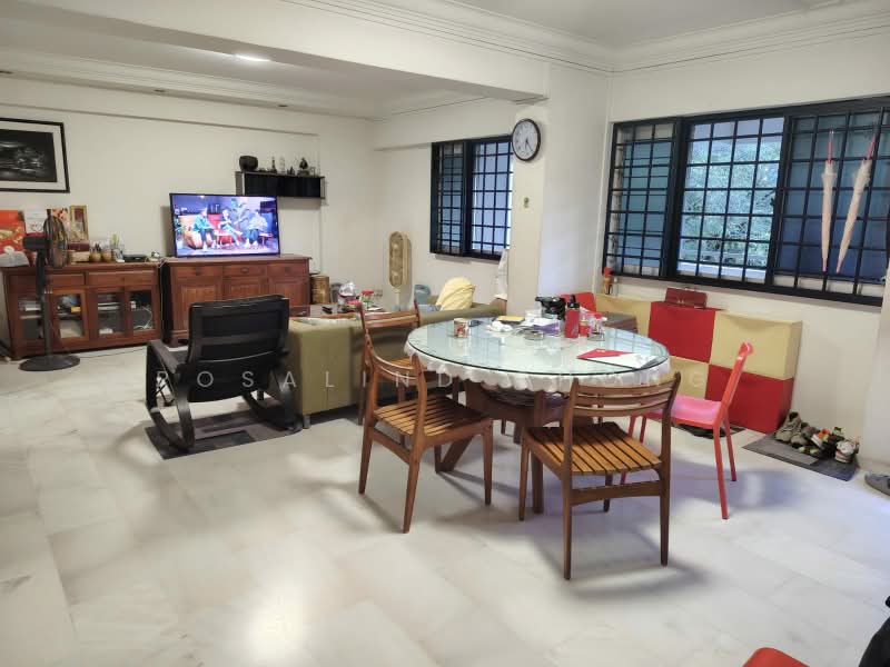 487 Pasir Ris Drive 4, 487 Pasir Ris Drive 4, 3 Bedrooms, 1,119 sqft, HDB Flat For Sale, by Rosalind Chong, 500161626 - Living Room - PropertyGuru.com.sg