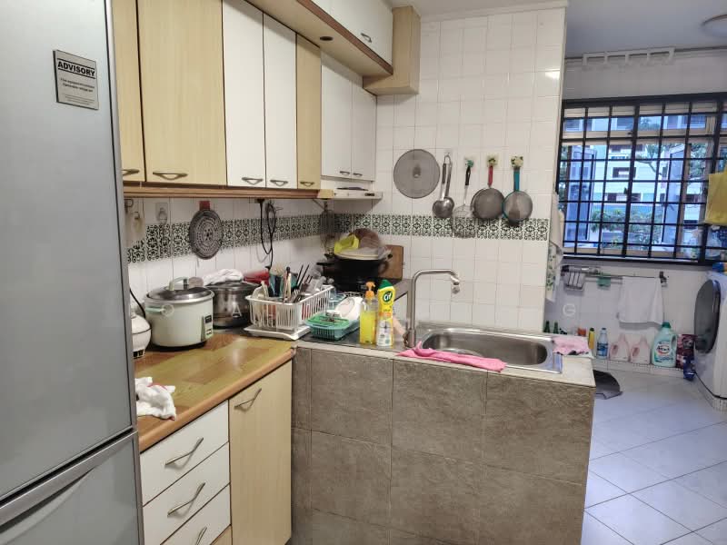 487 Pasir Ris Drive 4, 487 Pasir Ris Drive 4, 3 Bedrooms, 1,119 sqft, HDB Flat For Sale, by Rosalind Chong, 500161626 - Kitchen - PropertyGuru.com.sg