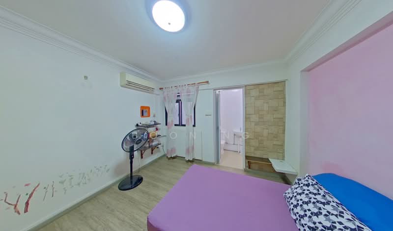 647 Yishun Street 61, 647 Yishun Street 61, 3 Bedrooms, 947 sqft, HDB Flat For Sale, by Boon Ng, 500161634 - Bedroom - PropertyGuru.com.sg