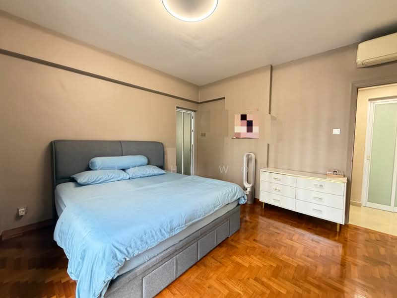 Parkview Apartments, 3 Bukit Batok Street 25, 2 Bedrooms, 980 sqft, Apartment For Sale, by Kimchi Wong, 500161638 - Bedroom - PropertyGuru.com.sg