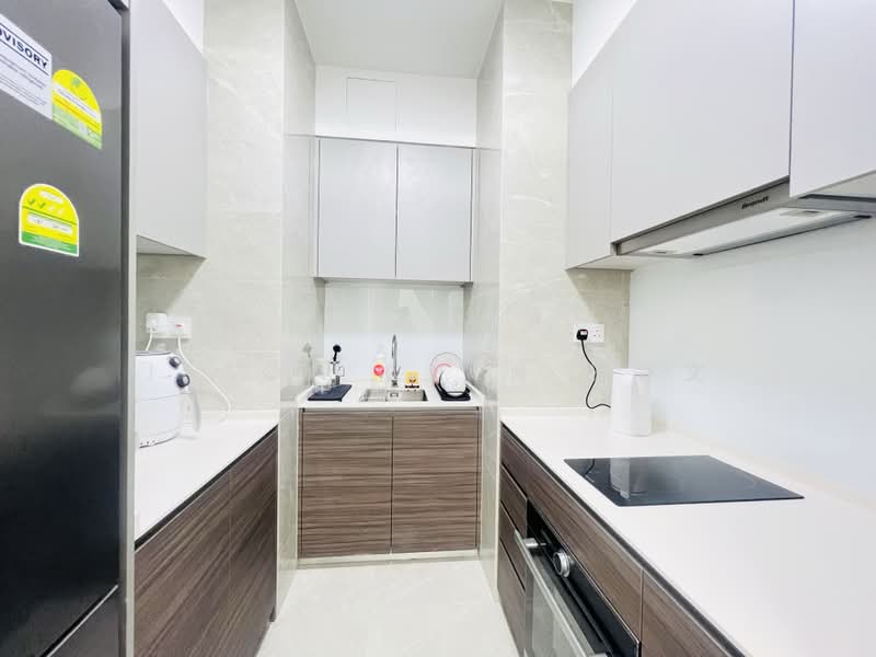 Stirling Residences, 21 Stirling Road, 2 Bedrooms, 657 sqft, Condominium For Rent, by Jason Chen 陈野文, 500161644 - Kitchen - PropertyGuru.com.sg