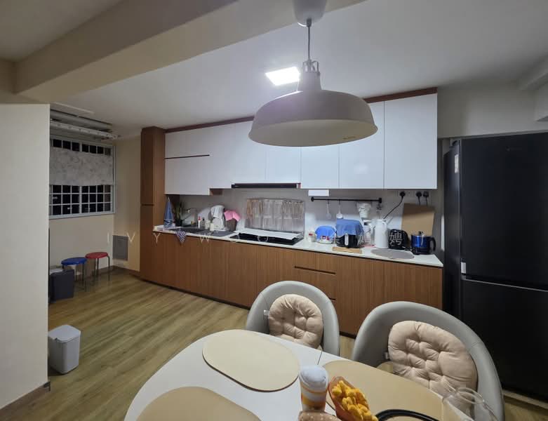151 Simei Street 1, 151 Simei Street 1, 2 Bedrooms, 904 sqft, HDB Flat For Rent, by Ivy Woo (余娉娉), 500161648 - Kitchen - PropertyGuru.com.sg