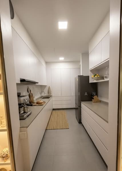 One Jervois, 3 Jervois Close, 3 Bedrooms, 1,335 sqft, Condominium For Sale, by Elaine Lian, 500161649 - Kitchen - PropertyGuru.com.sg