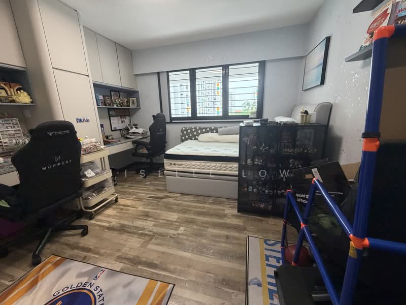 167 Bedok South Avenue 3, 167 Bedok South Avenue 3, 4 Bedrooms, 1,572 sqft, HDB Flat For Sale, by Giselle Low, 500161652 - Bedroom 3 - PropertyGuru.com.sg