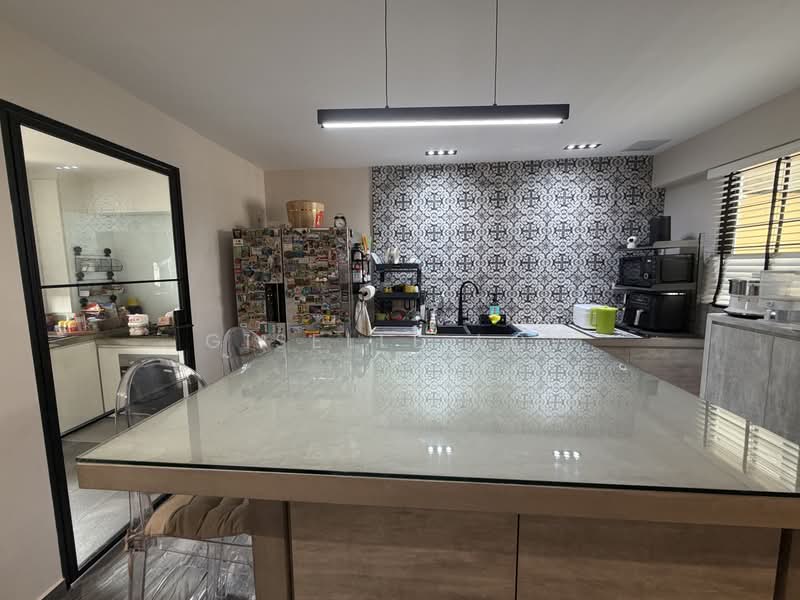 167 Bedok South Avenue 3, 167 Bedok South Avenue 3, 4 Bedrooms, 1,572 sqft, HDB Flat For Sale, by Giselle Low, 500161652 - dry kitchen - PropertyGuru.com.sg