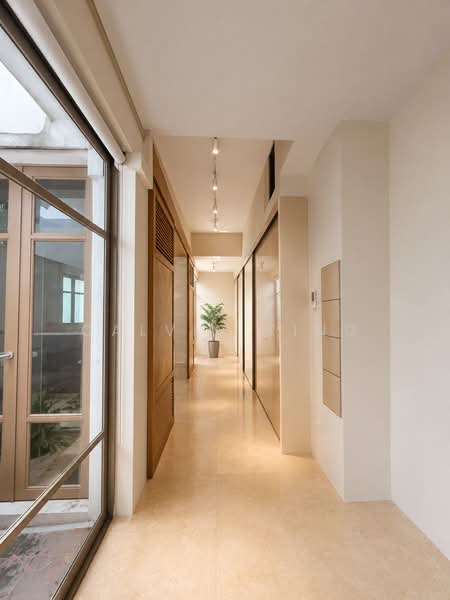 Belmont Road, , 5 Bedrooms, 7,200 sqft, Good Class Bungalow For Rent, by Calvin Ting, 500161654 - Corridor - PropertyGuru.com.sg