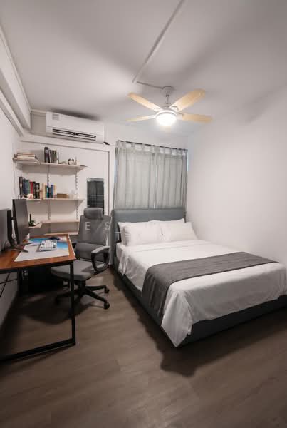 16 Telok Blangah Crescent, 16 Telok Blangah Crescent, 3 Bedrooms, 700 sqft, HDB Flat For Rent, by Esther Txe, 500161658 - Bedroom - PropertyGuru.com.sg