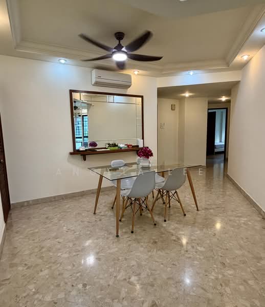 Simei Green Condominium, 3 Simei Street 4, 3 Bedrooms, 1,377 sqft, Condominium For Rent, by Angela Lee, 500161660 - Dining Room - PropertyGuru.com.sg