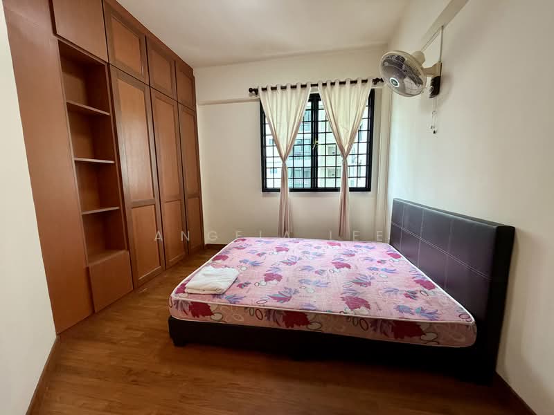 Simei Green Condominium, 3 Simei Street 4, 3 Bedrooms, 1,377 sqft, Condominium For Rent, by Angela Lee, 500161660 - Bedroom - PropertyGuru.com.sg