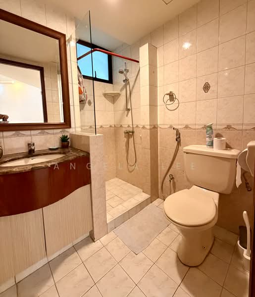 Simei Green Condominium, 3 Simei Street 4, 3 Bedrooms, 1,377 sqft, Condominium For Rent, by Angela Lee, 500161660 - Bathroom - PropertyGuru.com.sg