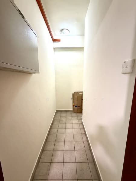 Simei Green Condominium, 3 Simei Street 4, 3 Bedrooms, 1,377 sqft, Condominium For Rent, by Angela Lee, 500161660 - Store room - PropertyGuru.com.sg