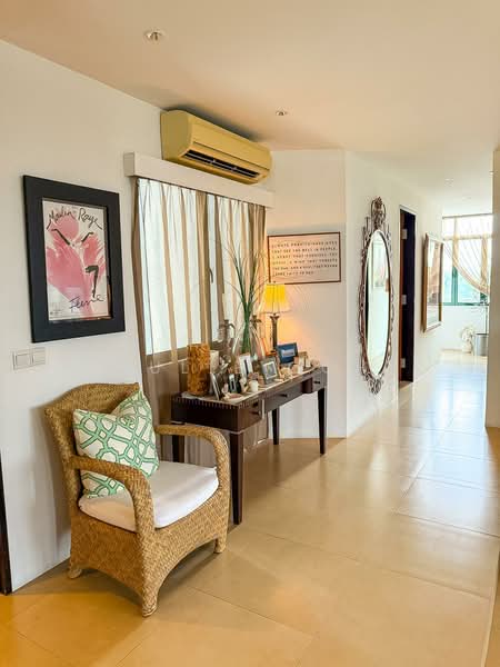 Jaya Tower, 431 Bukit Timah Road, 3 Bedrooms, 2,142 sqft, Apartment For Rent, by Julie Goh, 500161666 - Interior - PropertyGuru.com.sg