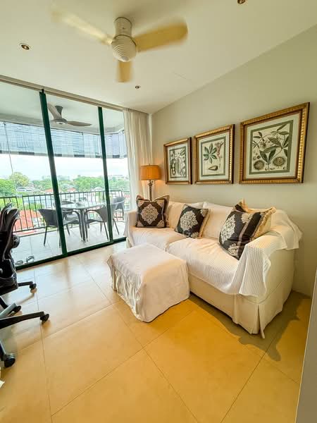 Jaya Tower, 431 Bukit Timah Road, 3 Bedrooms, 2,142 sqft, Apartment For Rent, by Julie Goh, 500161666 - Living Room - PropertyGuru.com.sg