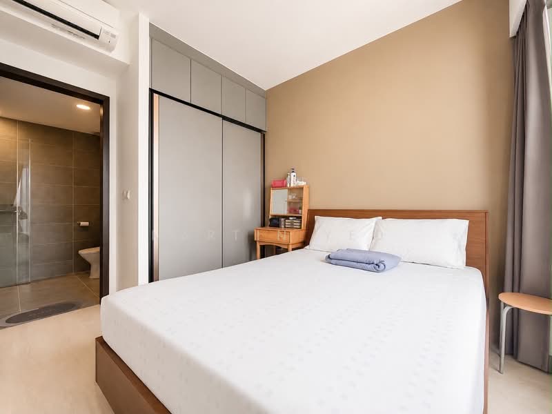 Riverfront Residences, 55 Hougang Avenue 7, 2 Bedrooms, 721 sqft, Condominium For Sale, by Martin Yeo, 500161671 - PropertyGuru.com.sg