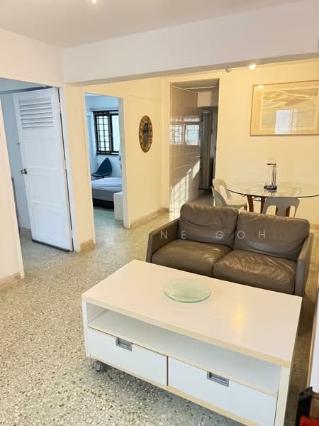 12 Holland Avenue, 12 Holland Avenue, 2 Bedrooms, 699 sqft, HDB Flat For Rent, by Madeline Goh, 500161672 - Living Room - PropertyGuru.com.sg